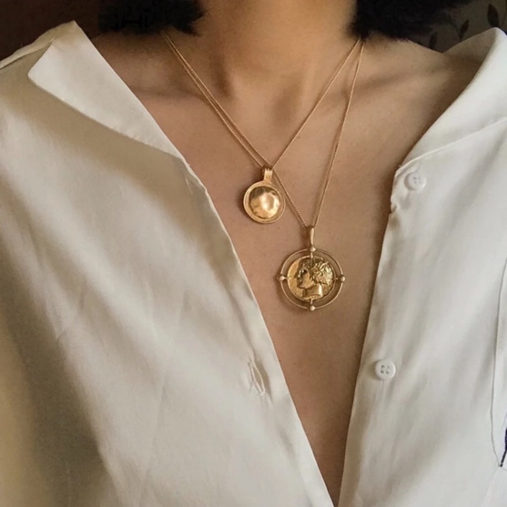 ⚜️[𝟯/$𝟭𝟴]⚜️2 Layered Gold Pendant Choker NEW - Picture 5 of 13